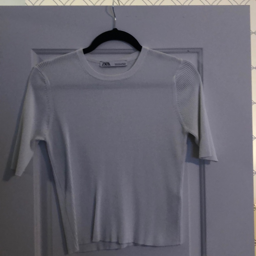 Zara white ribbed short sleeve cropped shirt
